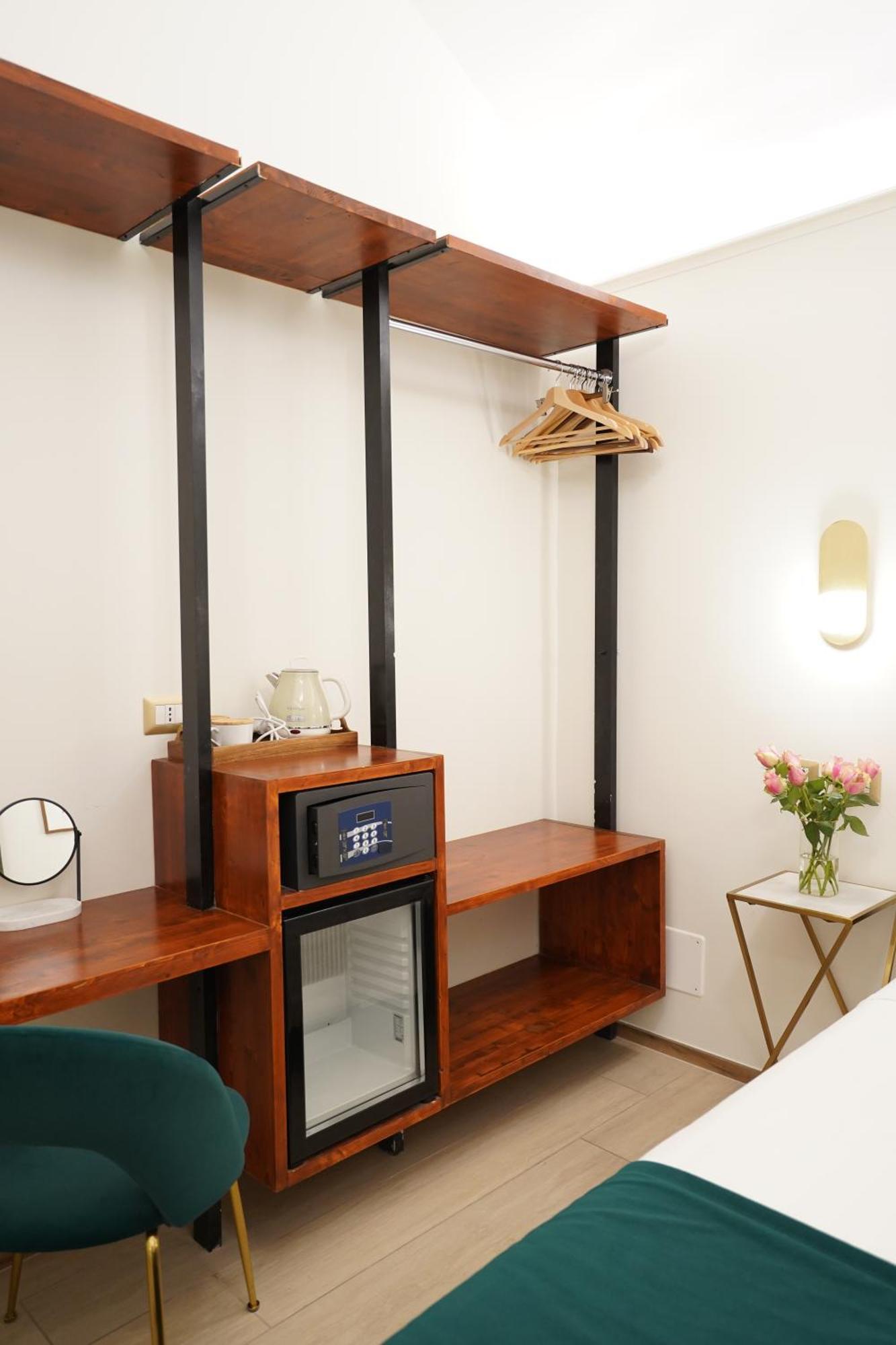 Charm&Bella Guesthouse Рим Екстер'єр фото