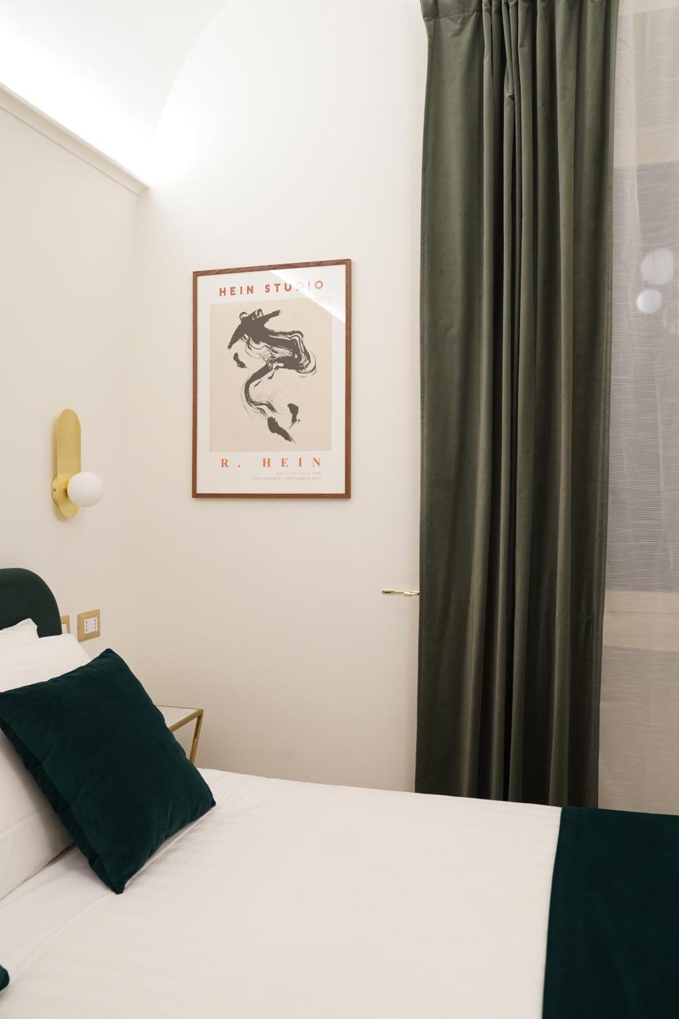 Charm&Bella Guesthouse Рим Екстер'єр фото