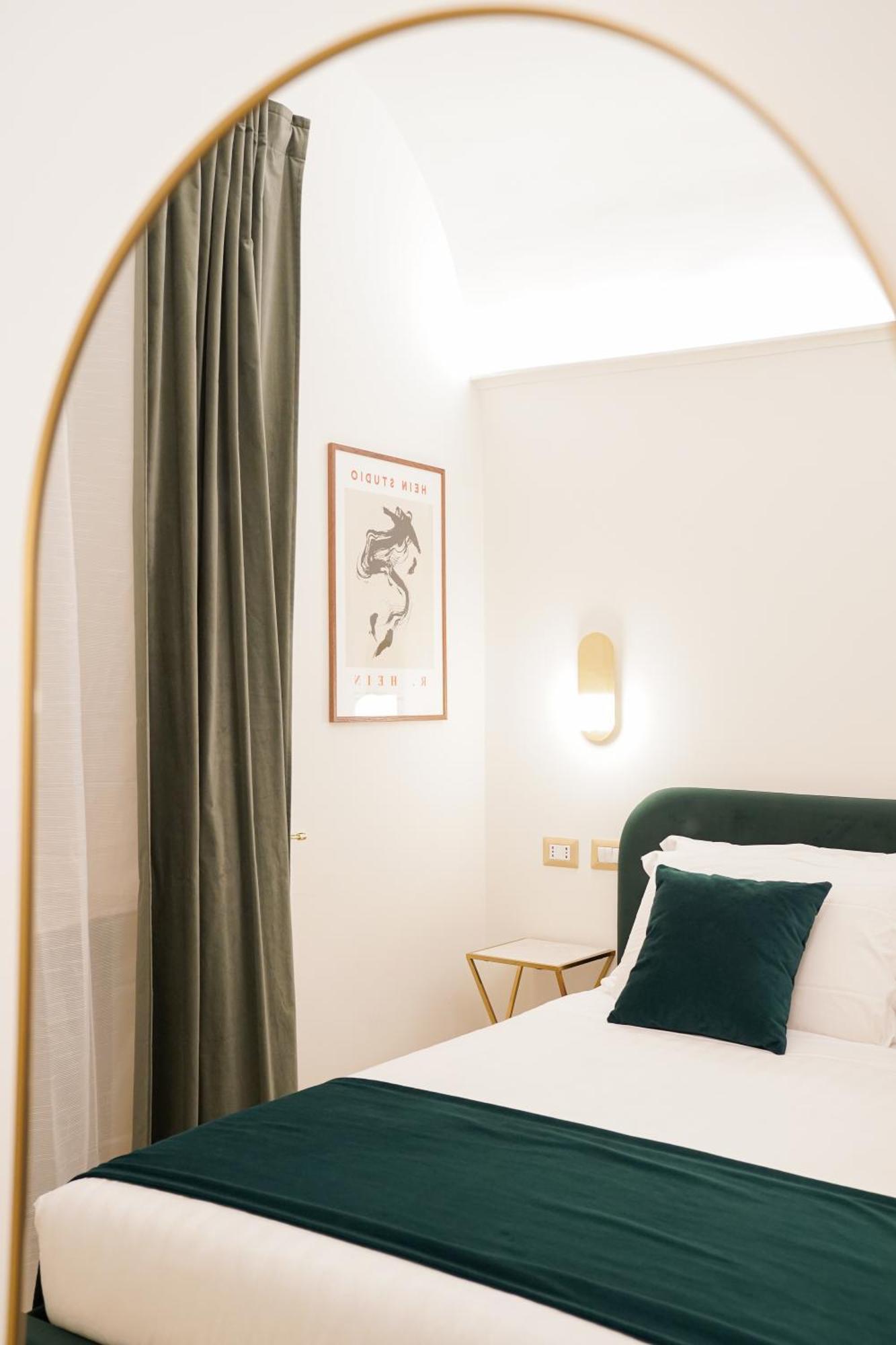 Charm&Bella Guesthouse Рим Екстер'єр фото