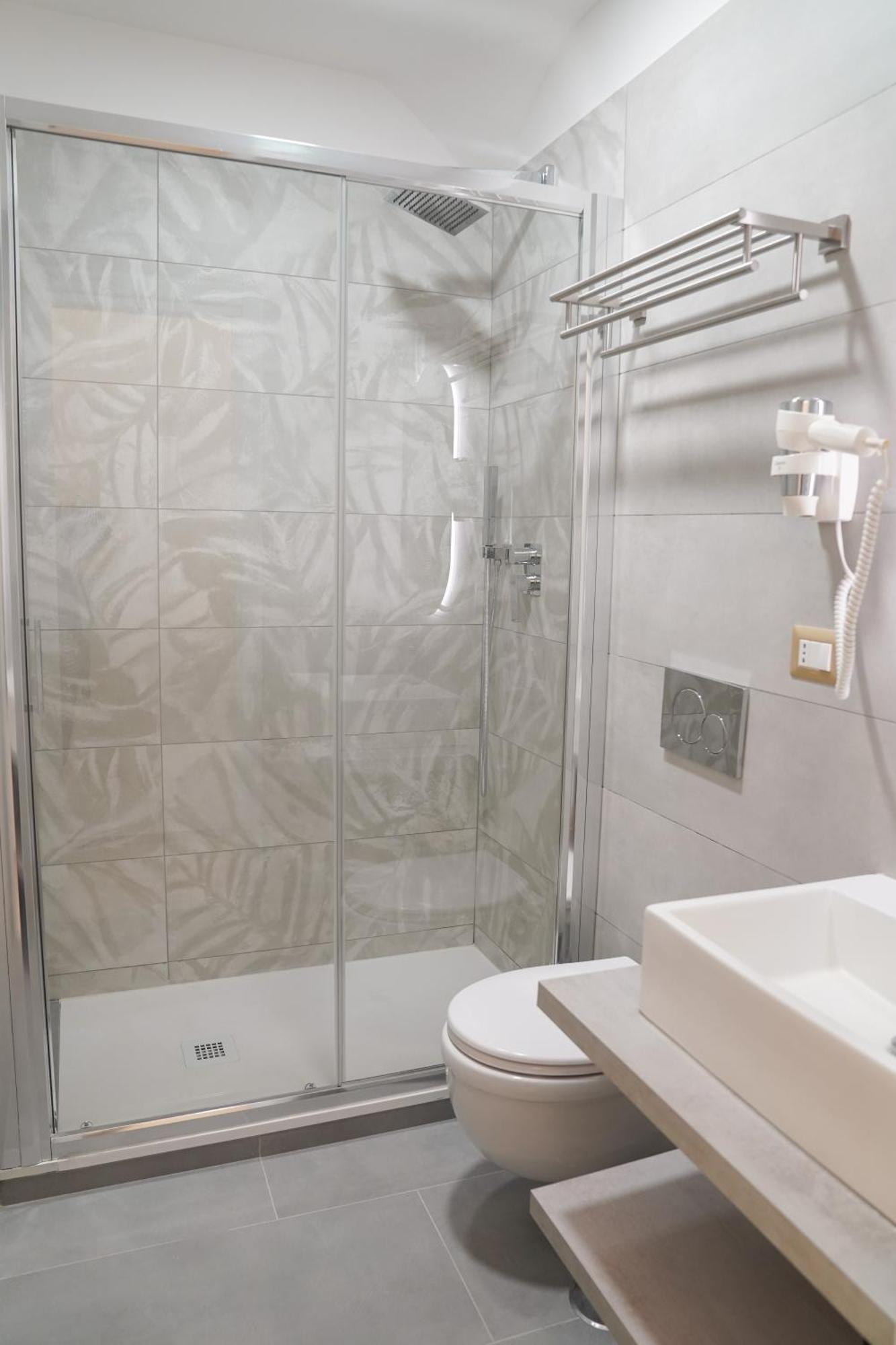 Charm&Bella Guesthouse Рим Екстер'єр фото
